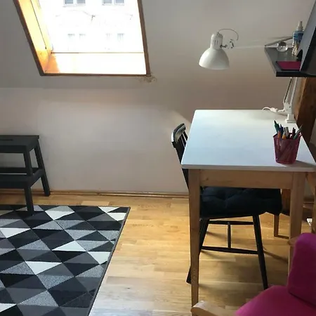 Apartmán A Bookish Attic / Ksiazkowy Strych Poznaň